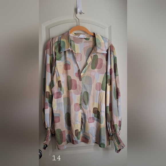 Full Of Love Mauve Pink Abstract Satin Blouse sz L aprox. - Picture 2 of 12